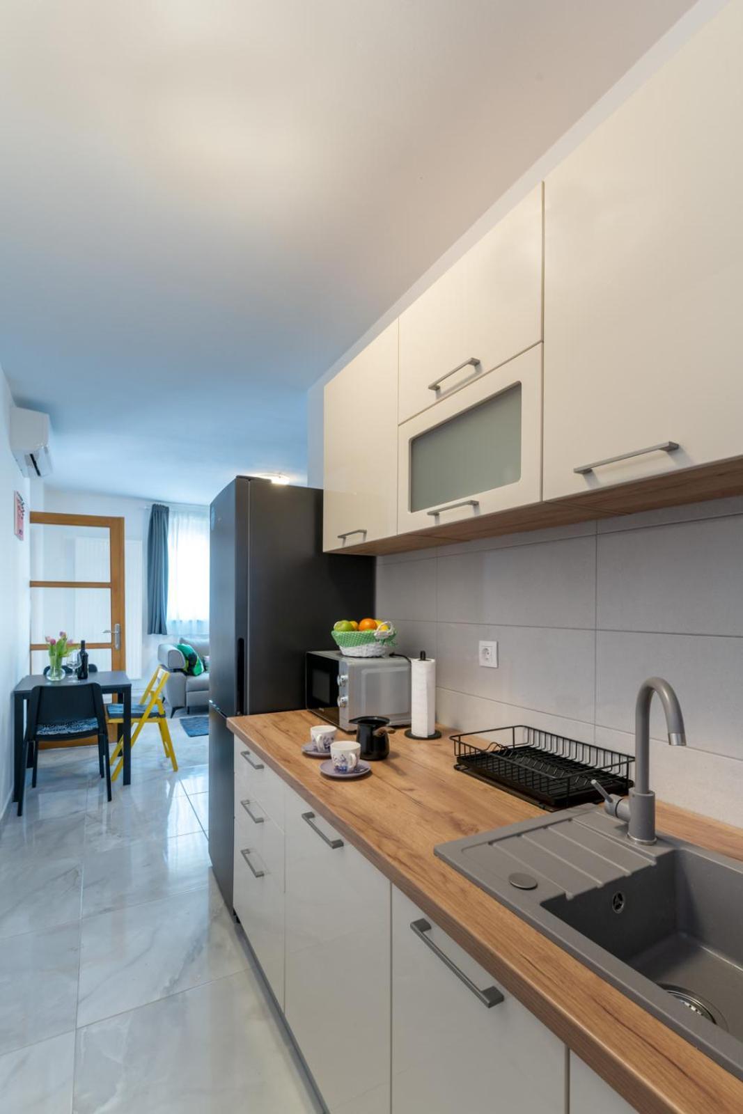 Apartman Jabuka Karlovac Eksteriør billede